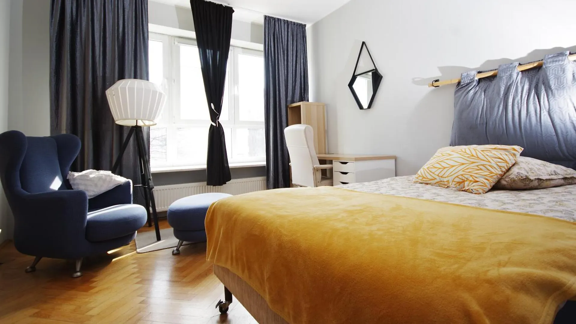 Totutotam Apartment Warsaw Homestay